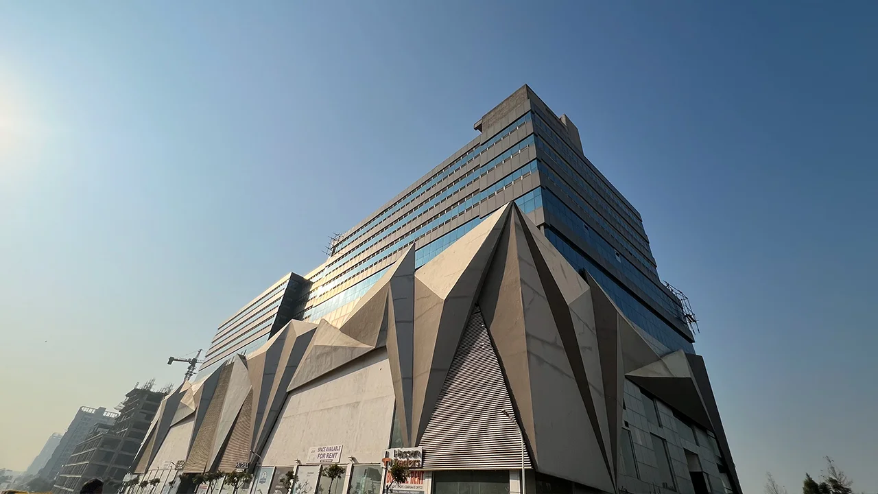 1280 x 720 Banner - Gulberg Arena 2
